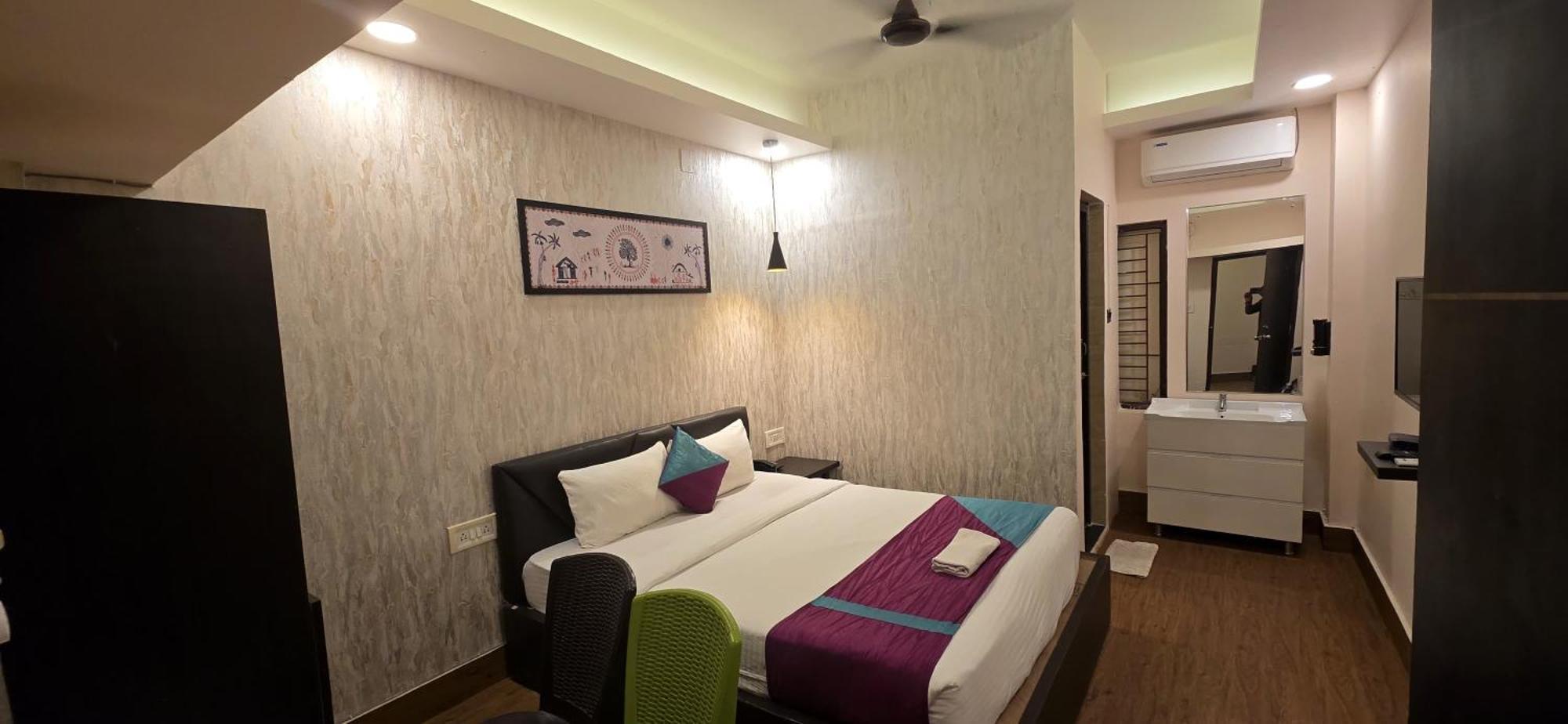 The Greenstar Inn Premium Bhubaneswar Exterior photo